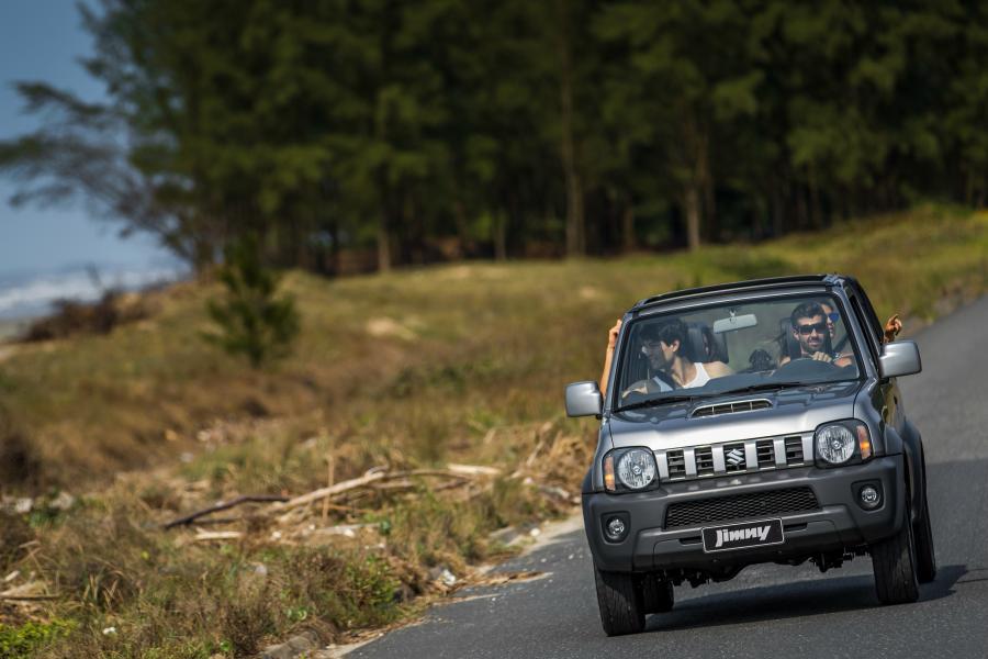  Suzuki Jimny 4ALL Canvas Concept 2016 года  (фото 2 из 30)